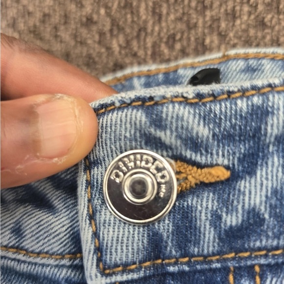 H&M Slouchy Jeans Womens Sz 6 Skinny  28x32 Light Washed Blue Mid Rise Curvy - Picture 6 of 9